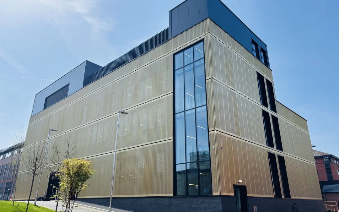 Stainless steel products for the new school of veterinary medicine at the University of Central Lancashire